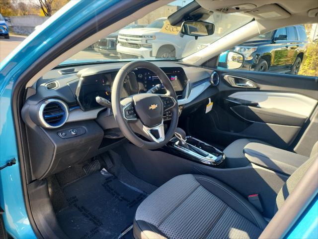 new 2025 Chevrolet Trax car, priced at $25,380