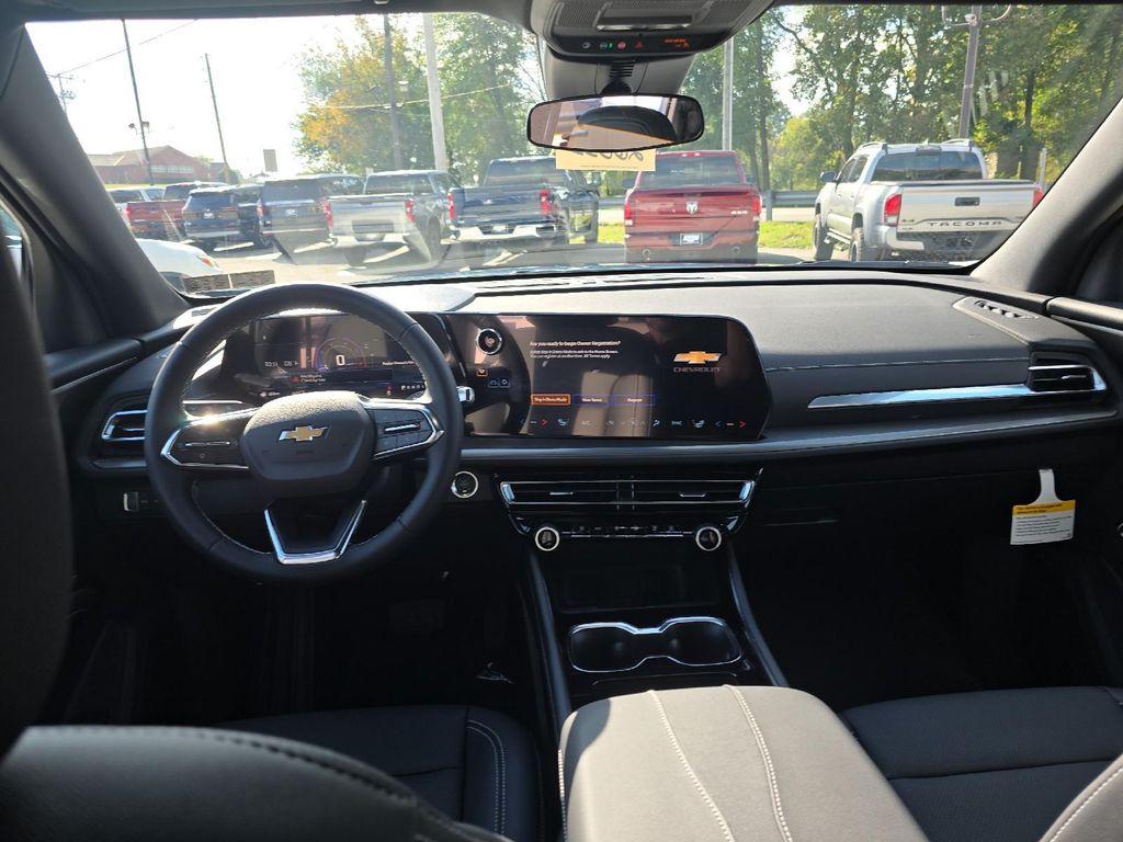 new 2026 Chevrolet Traverse car, priced at $45,695