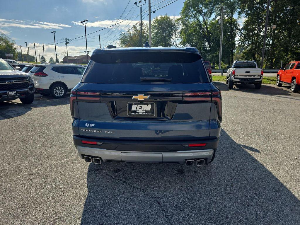 new 2026 Chevrolet Traverse car, priced at $45,695