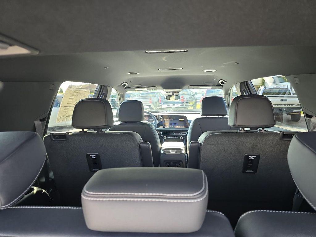 new 2026 Chevrolet Traverse car, priced at $45,695