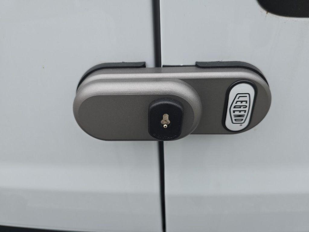 new 2025 Chevrolet Express 2500 car