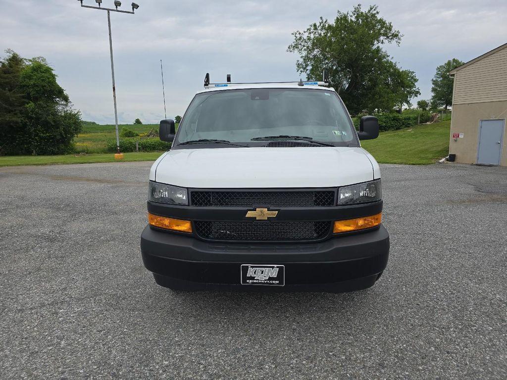 new 2025 Chevrolet Express 2500 car
