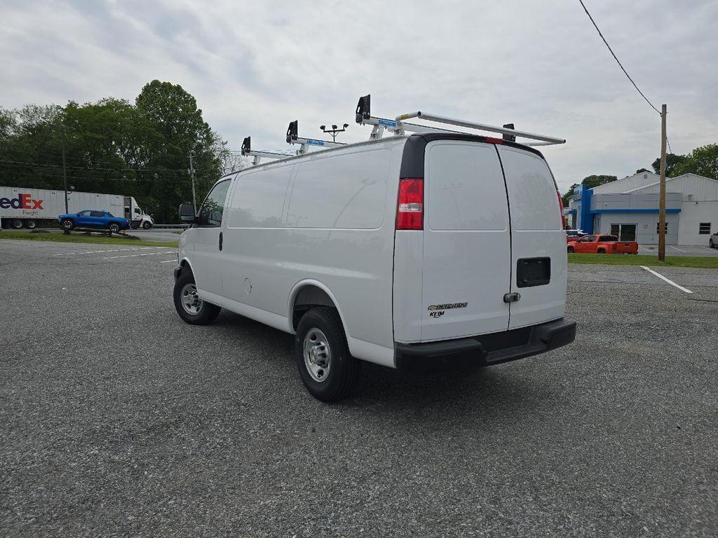 new 2025 Chevrolet Express 2500 car
