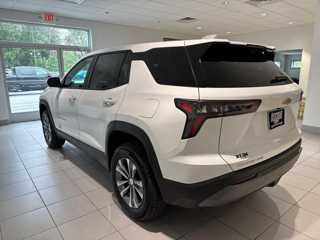 new 2026 Chevrolet Equinox car, priced at $35,255