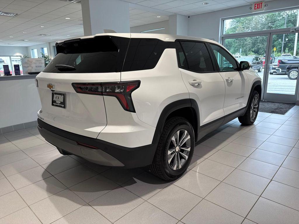 new 2026 Chevrolet Equinox car, priced at $35,255