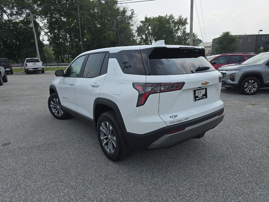 new 2026 Chevrolet Equinox car, priced at $35,255
