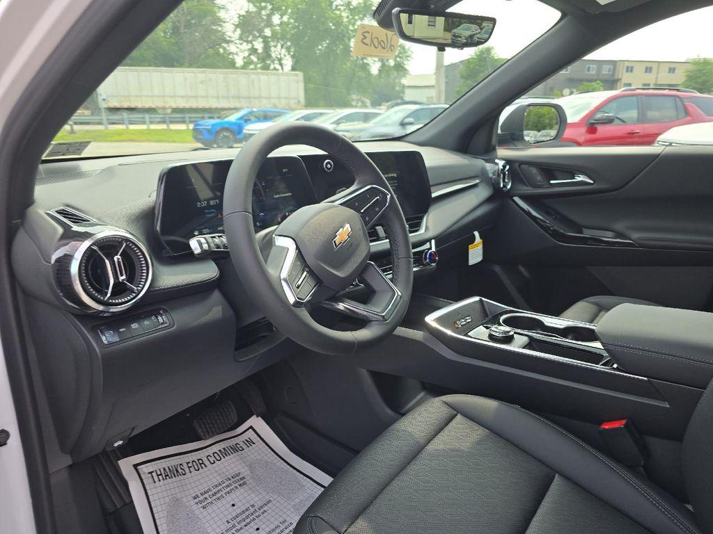 new 2026 Chevrolet Equinox car, priced at $35,255