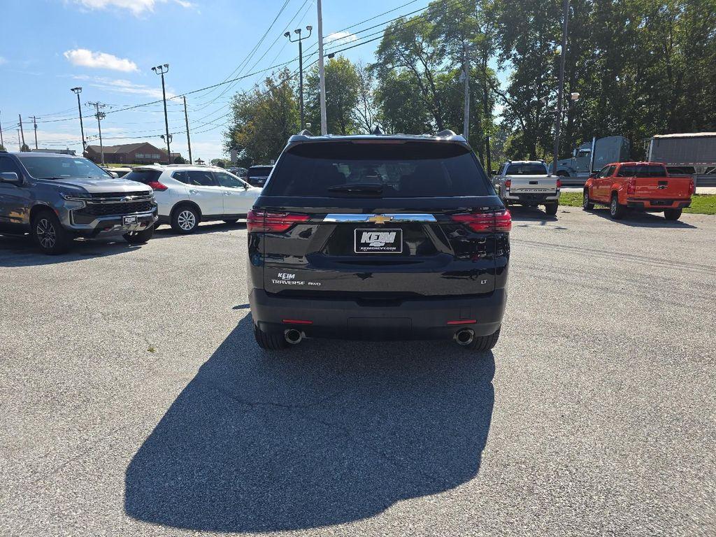 used 2023 Chevrolet Traverse car, priced at $36,999