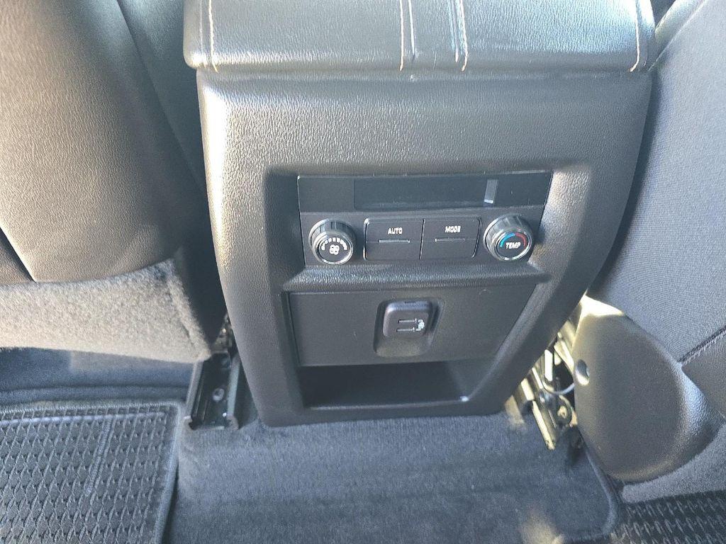 used 2023 Chevrolet Traverse car, priced at $36,999