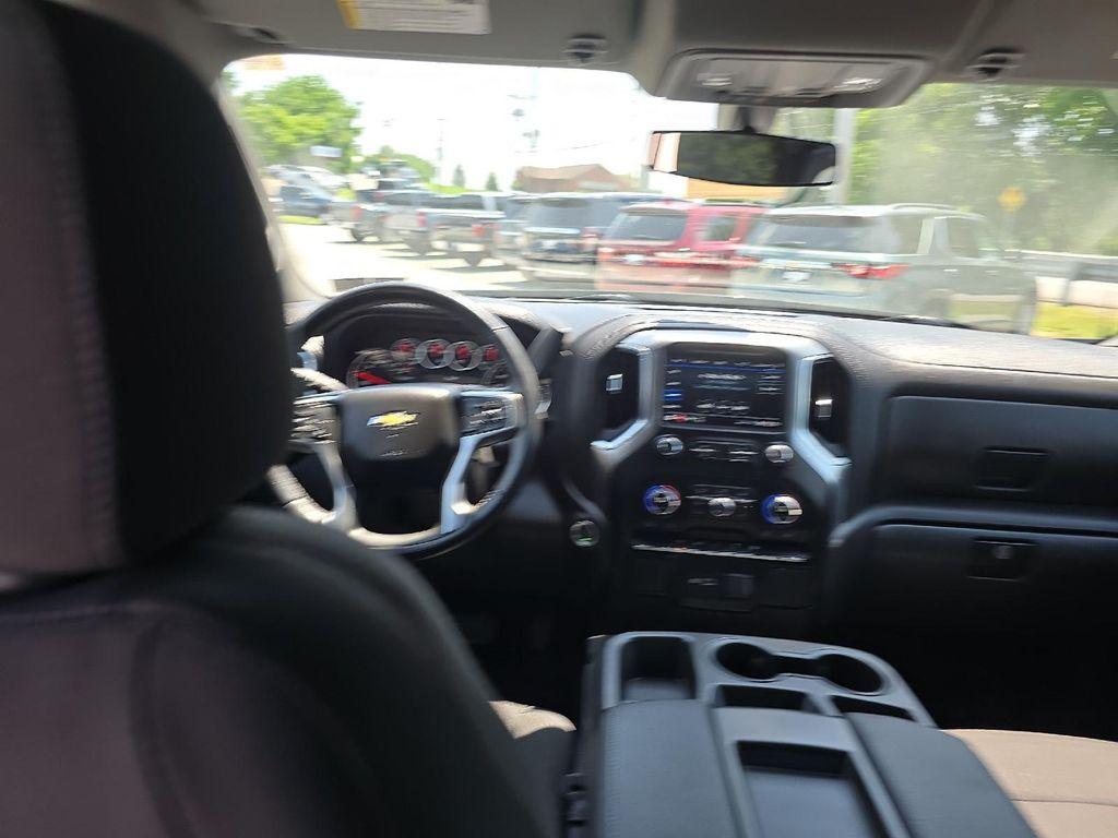 used 2022 Chevrolet Silverado 1500 car, priced at $34,059