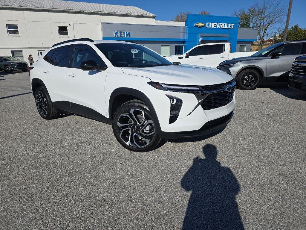 new 2026 Chevrolet Trax car, priced at $27,490
