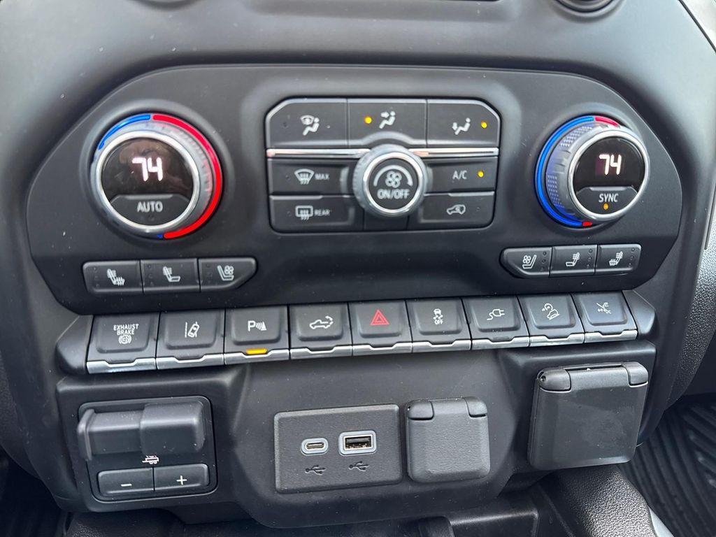 used 2022 Chevrolet Silverado 2500 car, priced at $68,999