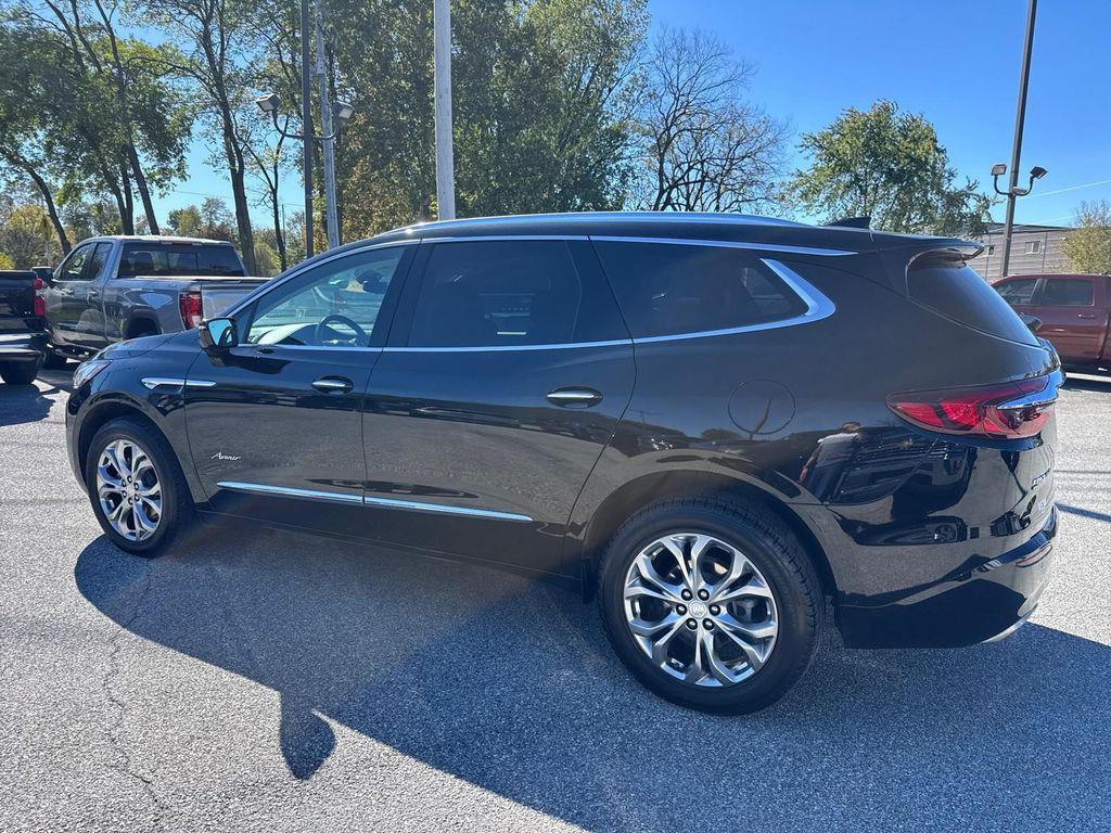 used 2021 Buick Enclave car, priced at $28,000