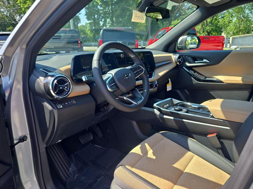 new 2026 Chevrolet Equinox car, priced at $36,395