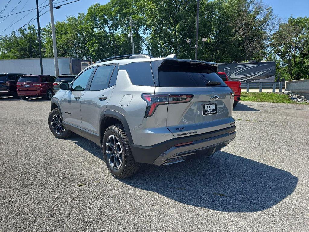 new 2026 Chevrolet Equinox car, priced at $36,395