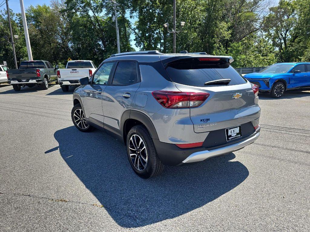 new 2026 Chevrolet TrailBlazer car, priced at $31,370