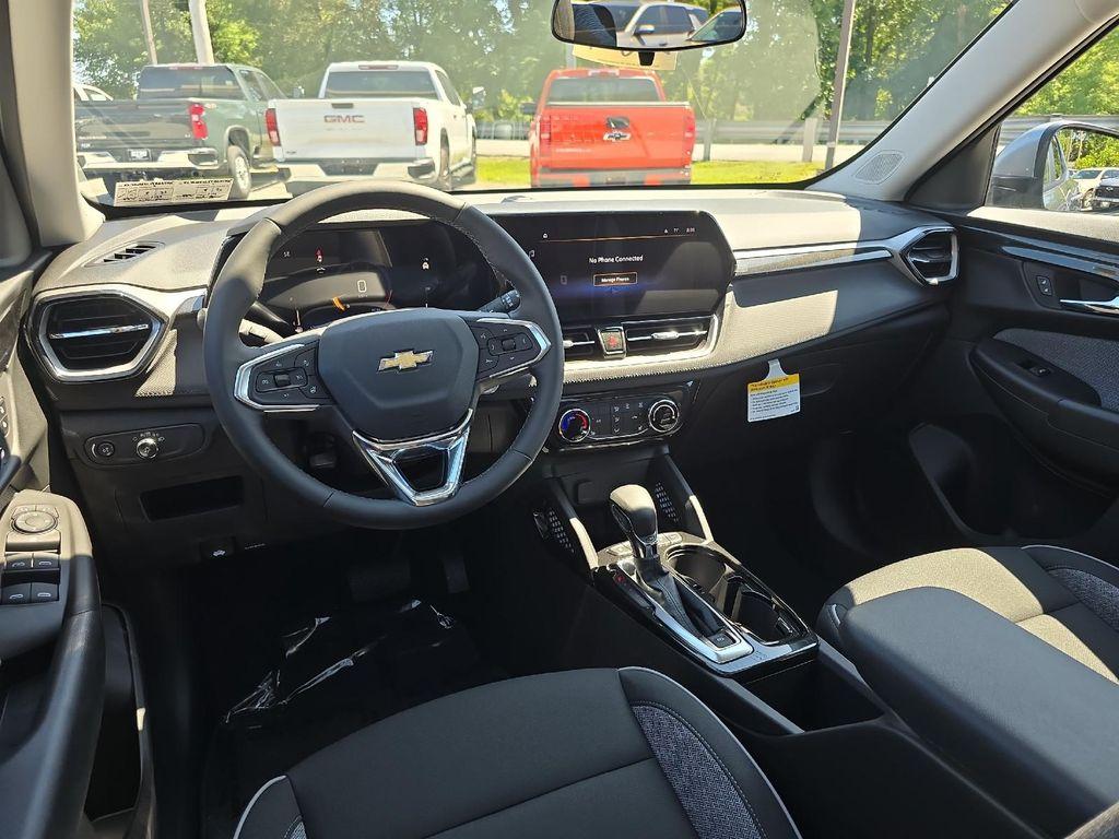 new 2026 Chevrolet TrailBlazer car, priced at $31,370