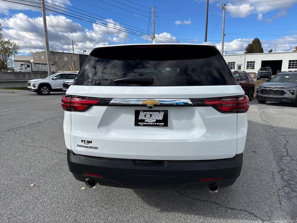 used 2022 Chevrolet Traverse car, priced at $24,999