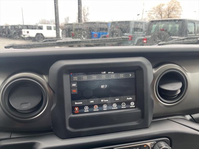 new 2023 Jeep Gladiator car, priced at $50,988