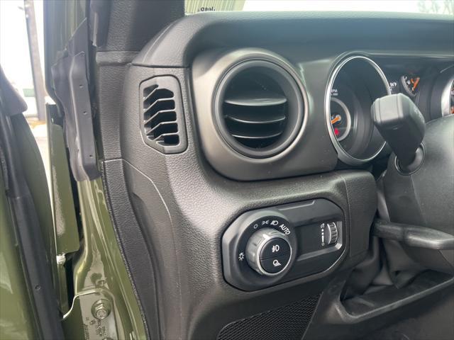 new 2023 Jeep Gladiator car, priced at $50,988