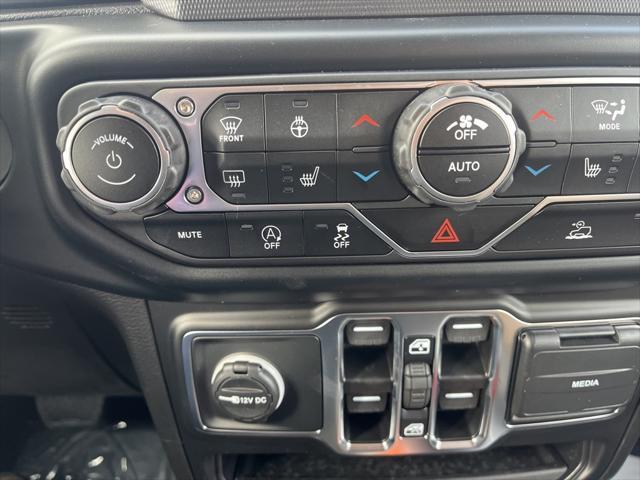 new 2023 Jeep Gladiator car, priced at $53,988