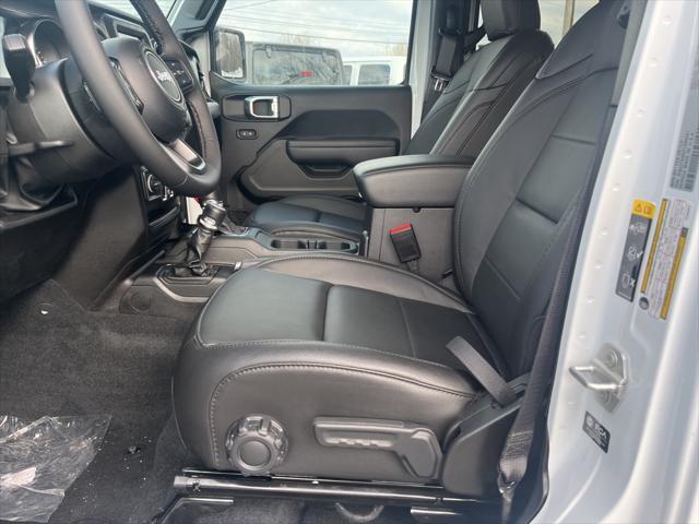 new 2023 Jeep Gladiator car, priced at $53,988