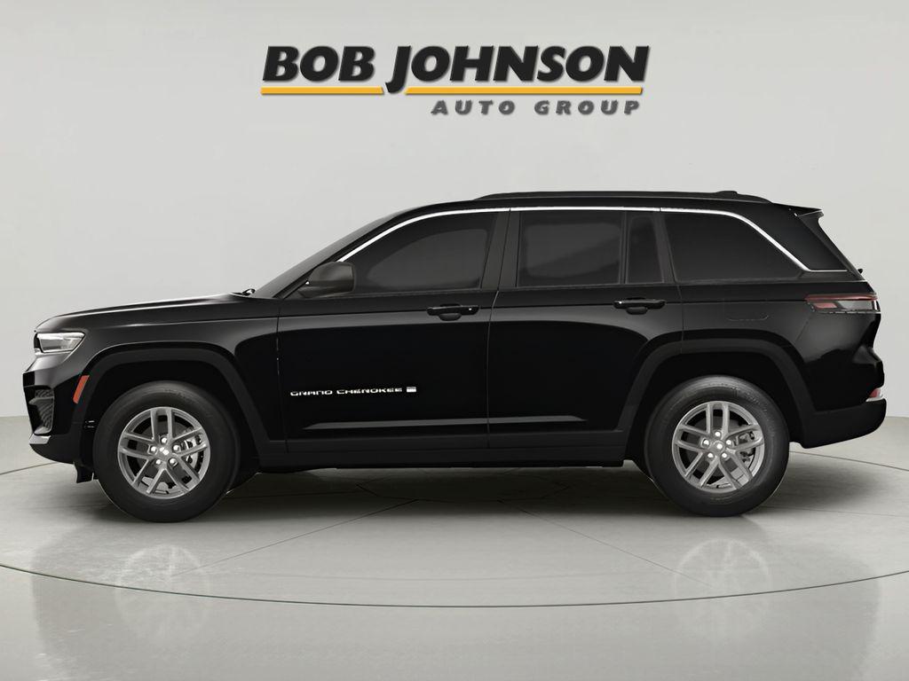 new 2025 Jeep Grand Cherokee car, priced at $36,425