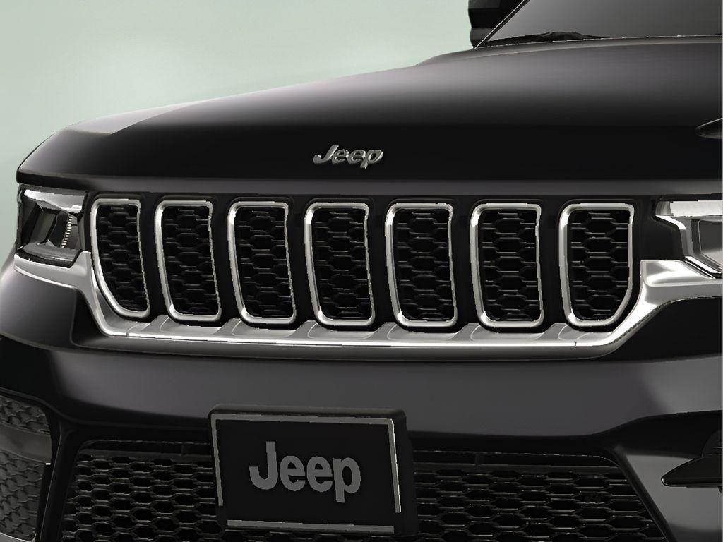 new 2025 Jeep Grand Cherokee car, priced at $36,425