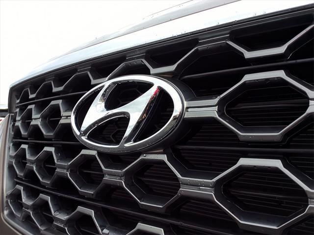 used 2020 Hyundai Santa Fe car, priced at $15,086