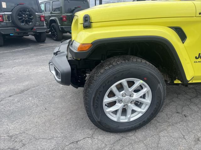 new 2023 Jeep Gladiator car, priced at $49,988