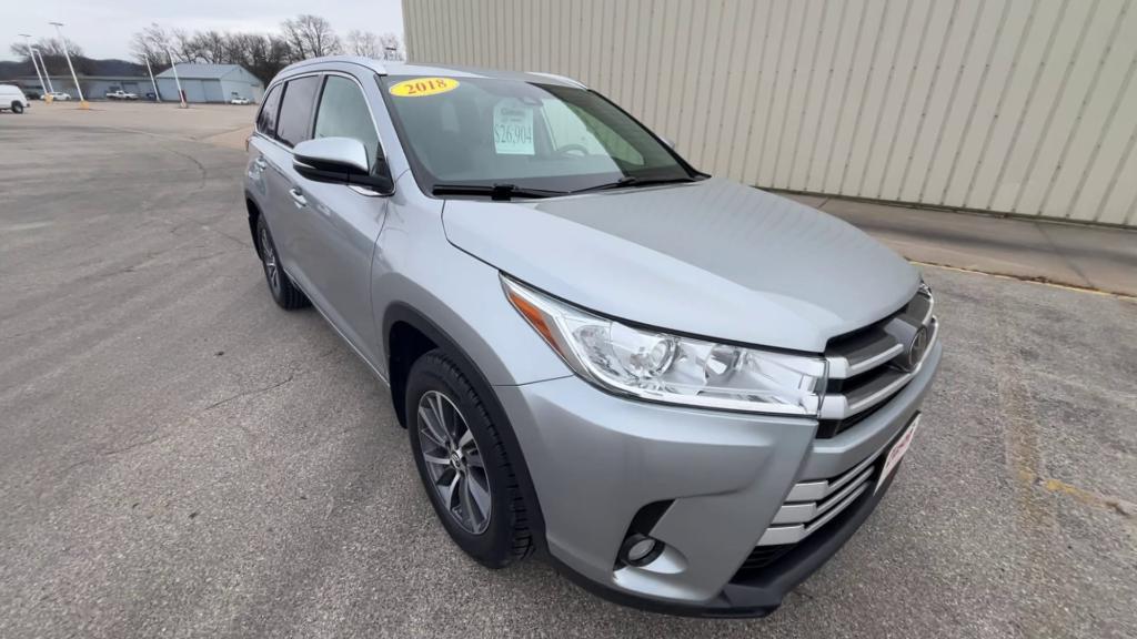 used 2018 Toyota Highlander car, priced at $26,404