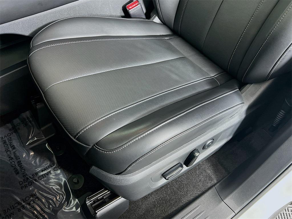 used 2025 INFINITI QX60 car, priced at $46,995