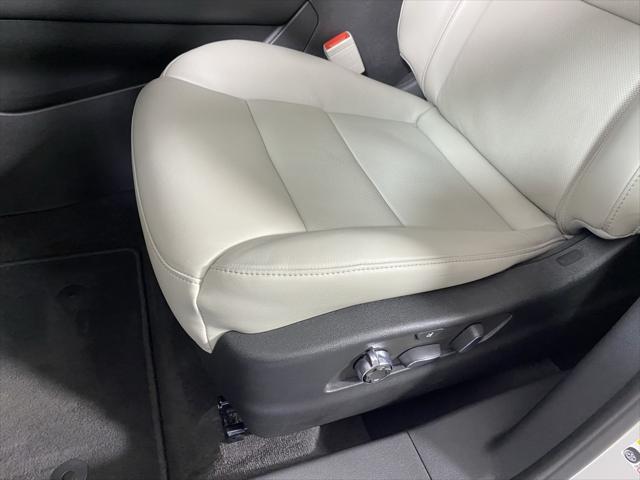 used 2022 Cadillac XT4 car, priced at $34,991