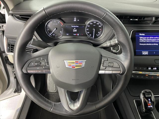 used 2022 Cadillac XT4 car, priced at $34,991