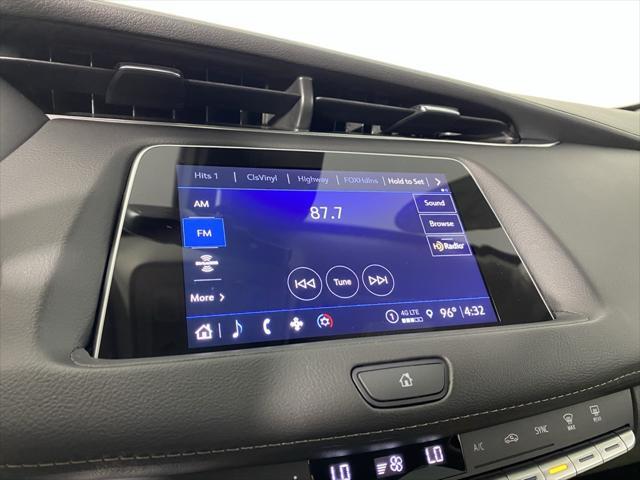 used 2022 Cadillac XT4 car, priced at $34,991