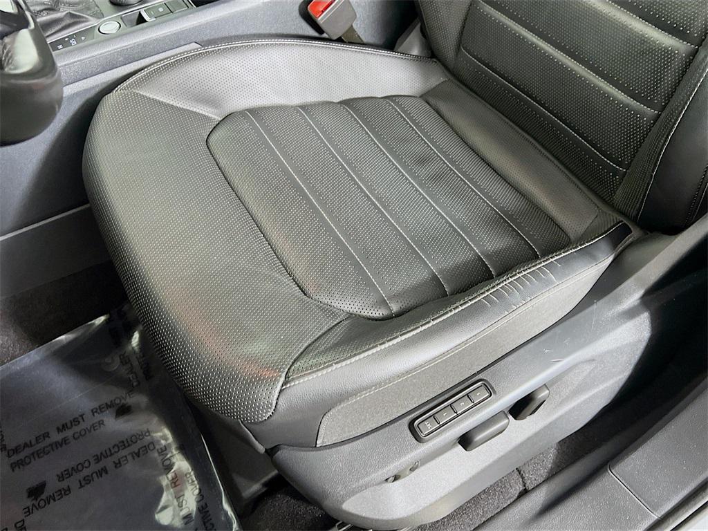 used 2019 Volkswagen Atlas car, priced at $20,922