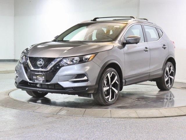 used 2022 Nissan Rogue Sport car, priced at $26,257