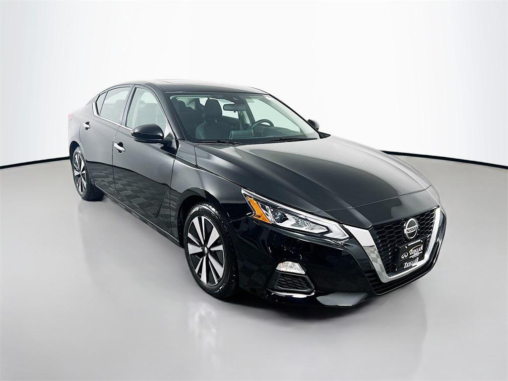 used 2022 Nissan Altima car, priced at $17,991