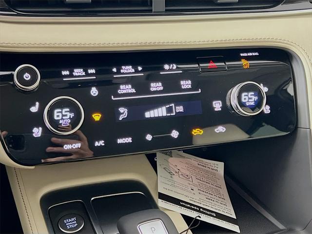 new 2025 INFINITI QX60 car, priced at $60,114