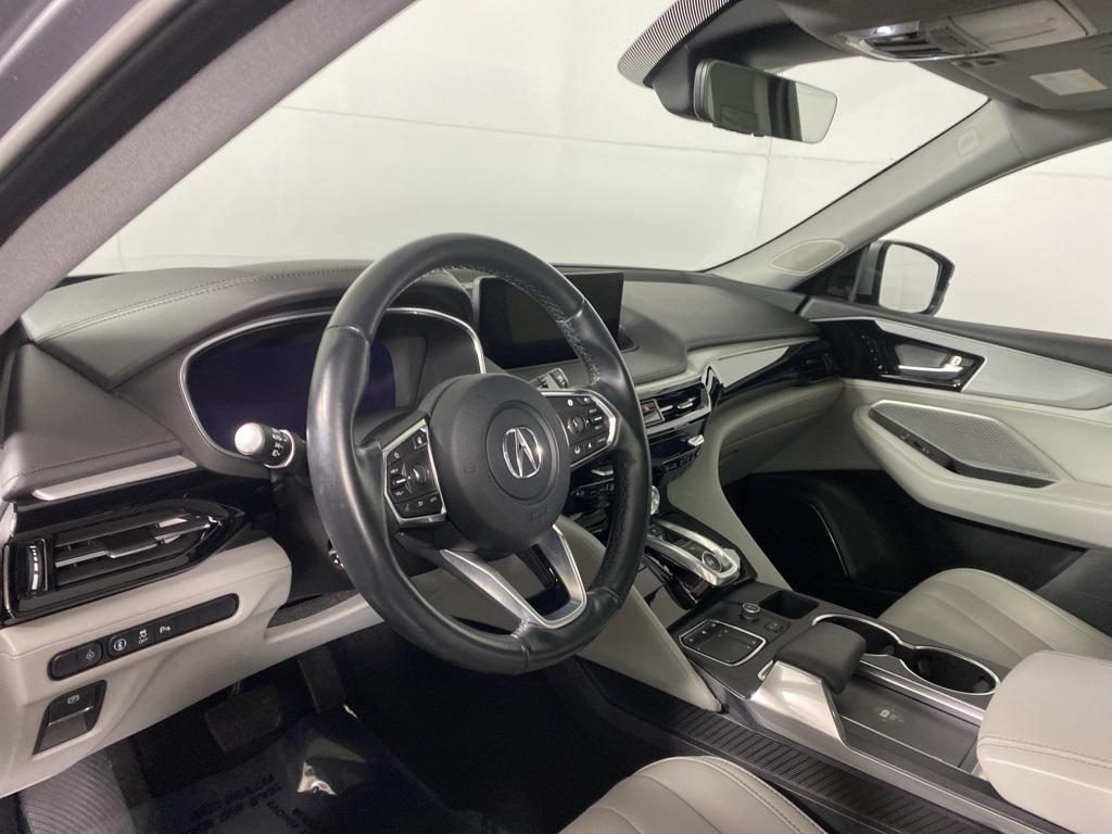 used 2022 Acura MDX car, priced at $36,995
