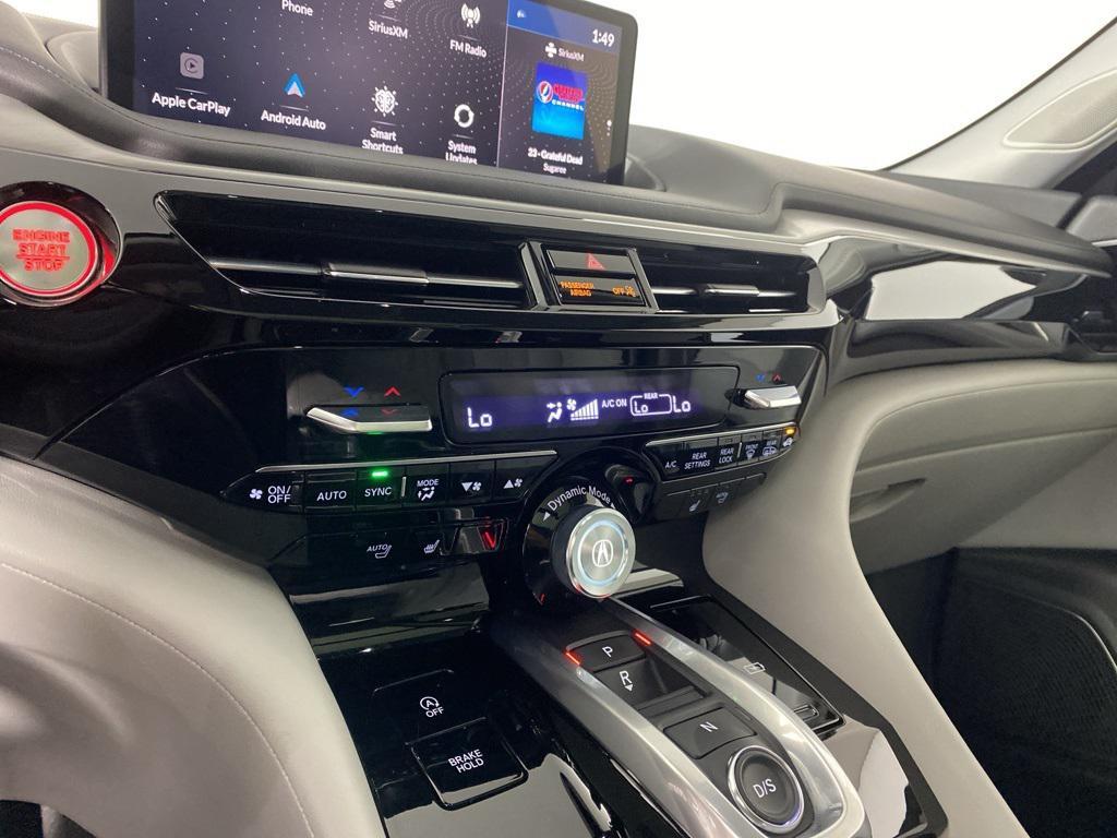 used 2022 Acura MDX car, priced at $36,995