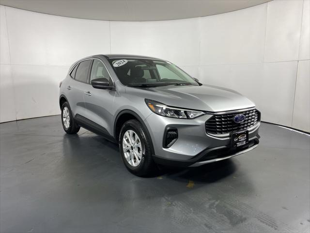 used 2024 Ford Escape car, priced at $25,991