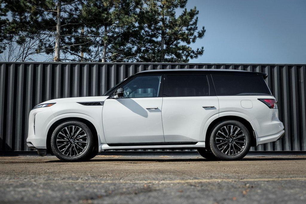 new 2026 INFINITI QX80 car, priced at $104,638
