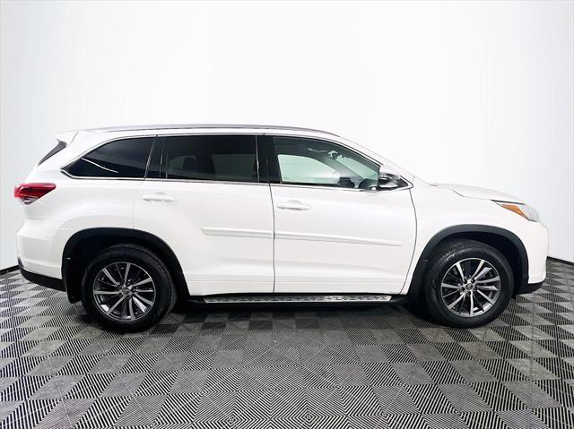 used 2018 Toyota Highlander car, priced at $30,341