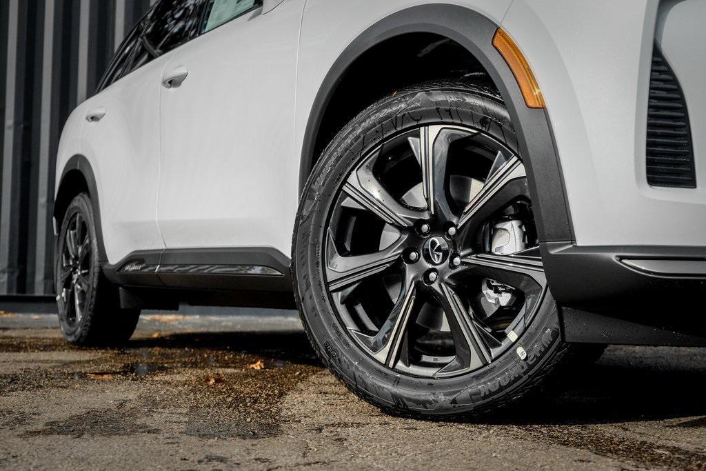 new 2026 INFINITI QX60 car, priced at $67,456