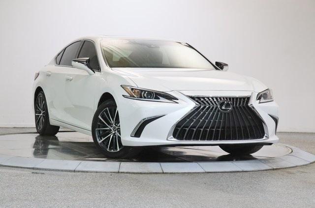 used 2024 Lexus ES 300h car, priced at $44,775