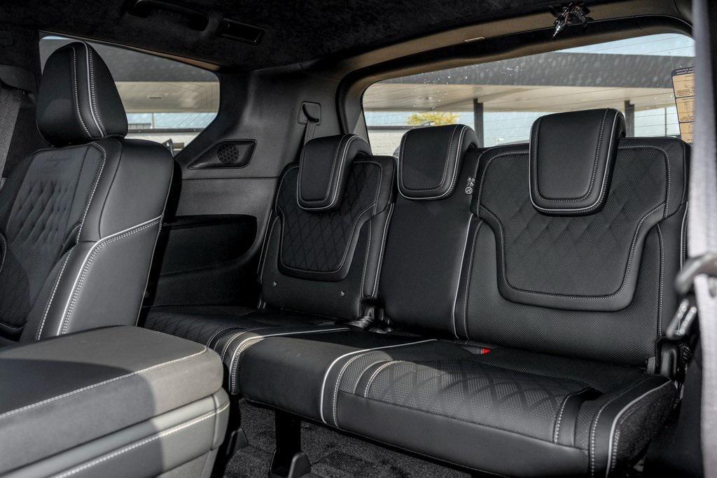 new 2026 INFINITI QX80 car, priced at $110,750