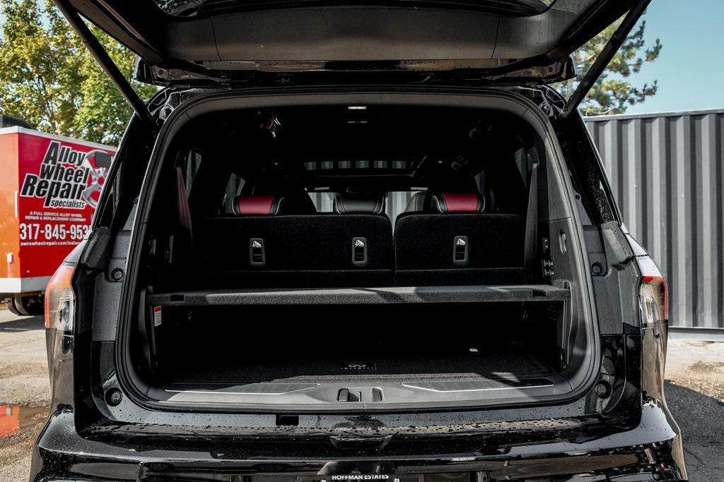 new 2026 INFINITI QX80 car, priced at $109,655