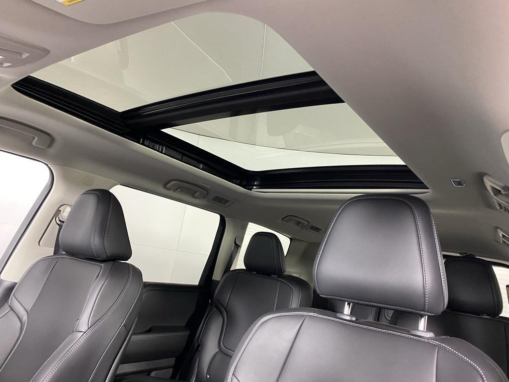 new 2026 INFINITI QX80 car, priced at $86,155