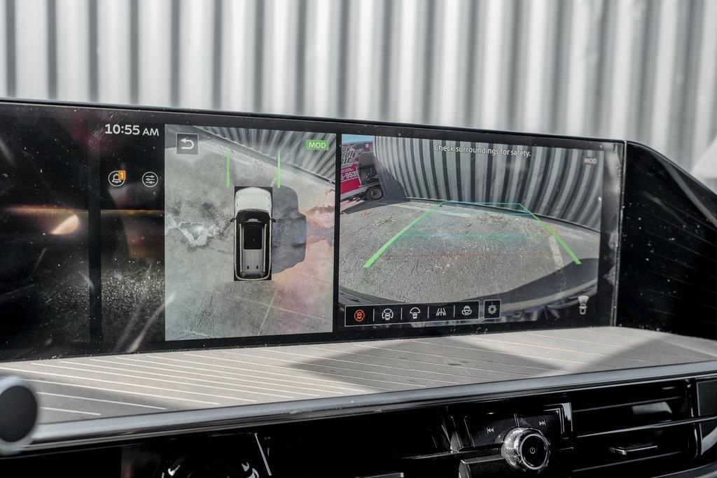 new 2026 INFINITI QX80 car, priced at $109,655